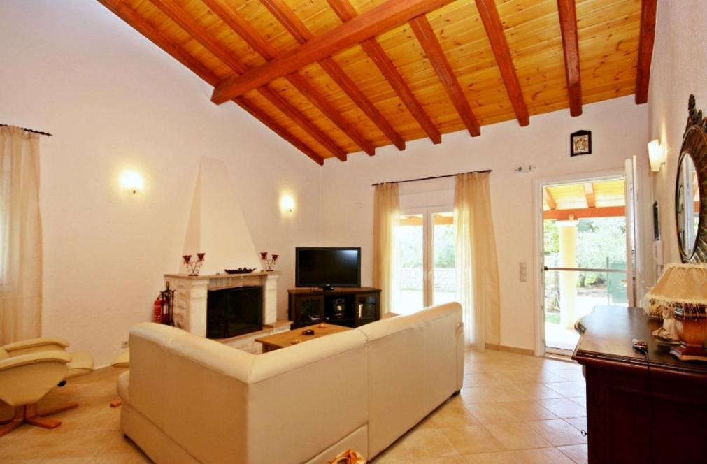 Villa Spiti Ute Makrádes 외부 사진